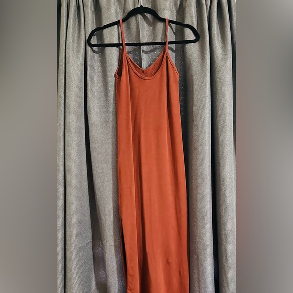 Fabletics - Picture 2 of 4